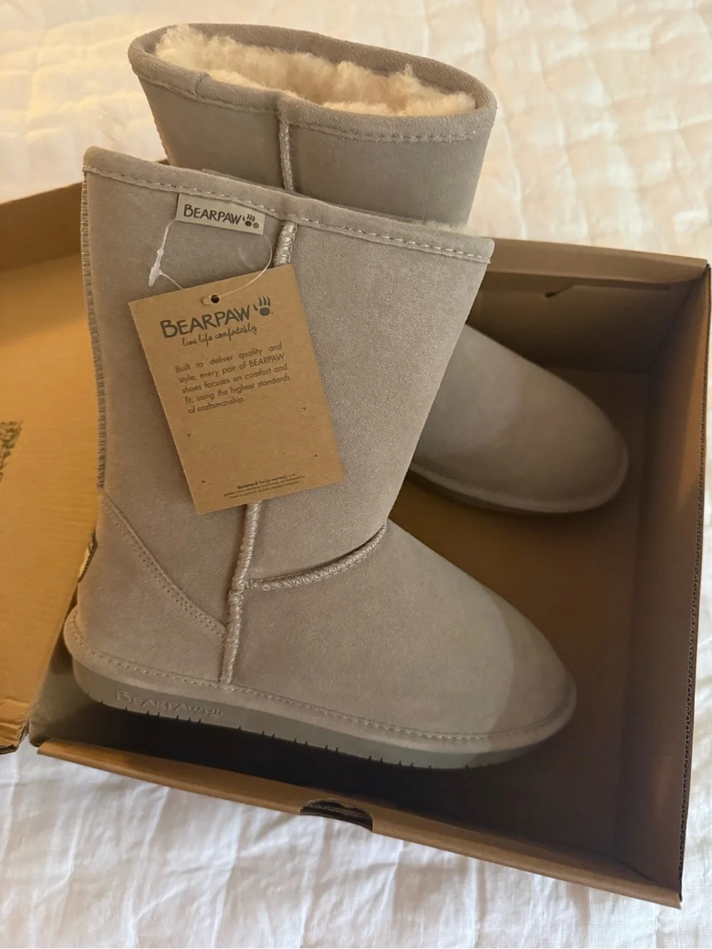 BearPaw Emma Boots Women’s 8